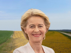 Ursula von der Leyen vor Glyphosat-Feldern - Grafik: Samy - Creative-Commons-Lizenz Namensnennung Nicht-Kommerziell 3.0