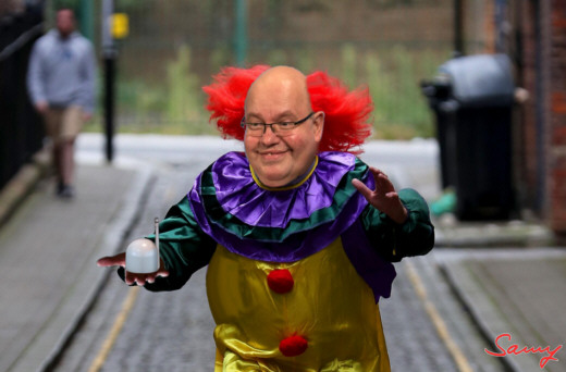 Horror-Clown Peter Altmaier mit AKW-Laufzeitverlngerung - Karikatur: Samy - Creative-Commons-Lizenz Namensnennung Nicht-Kommerziell 3.0