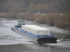 Schubschiff Edda und Schubleichter Lastdrager 40 auf dem Neckar, 21.02.2017 - Foto: Bndnis CASTORfrei - Creative-Commons-Lizenz Namensnennung Nicht-Kommerziell 3.0