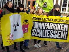 Demo in Lingen - Foto: IPPNW - Creative-Commons-Lizenz Namensnennung Nicht-Kommerziell 3.0