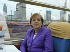 Merkel im Zug