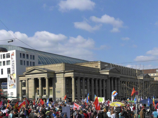 Ostermarsch in Stuttgart, 26.03.2016, Foto: Klaus Schramm - Creative-Commons-Lizenz Nicht-Kommerziell 3.0