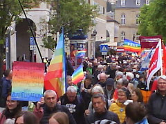 Ostermarsch in Stuttgart am 16. April 2022 - Foto: Klaus Schramm - Creative-Commons-Lizenz Namensnennung Nicht-Kommerziell 3.0