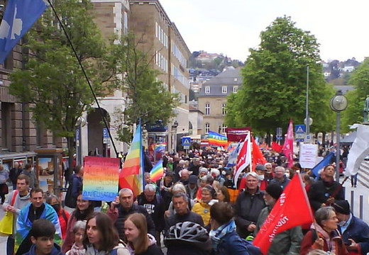 Baden-württembergischer Ostermarsch in Stuttgart am 16. April 2022 - Foto: Klaus Schramm - Creative-Commons-Lizenz Namensnennung Nicht-Kommerziell 3.0