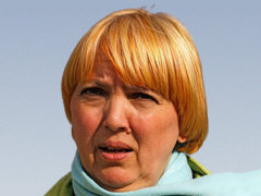 Claudia Roth weihnachtlich